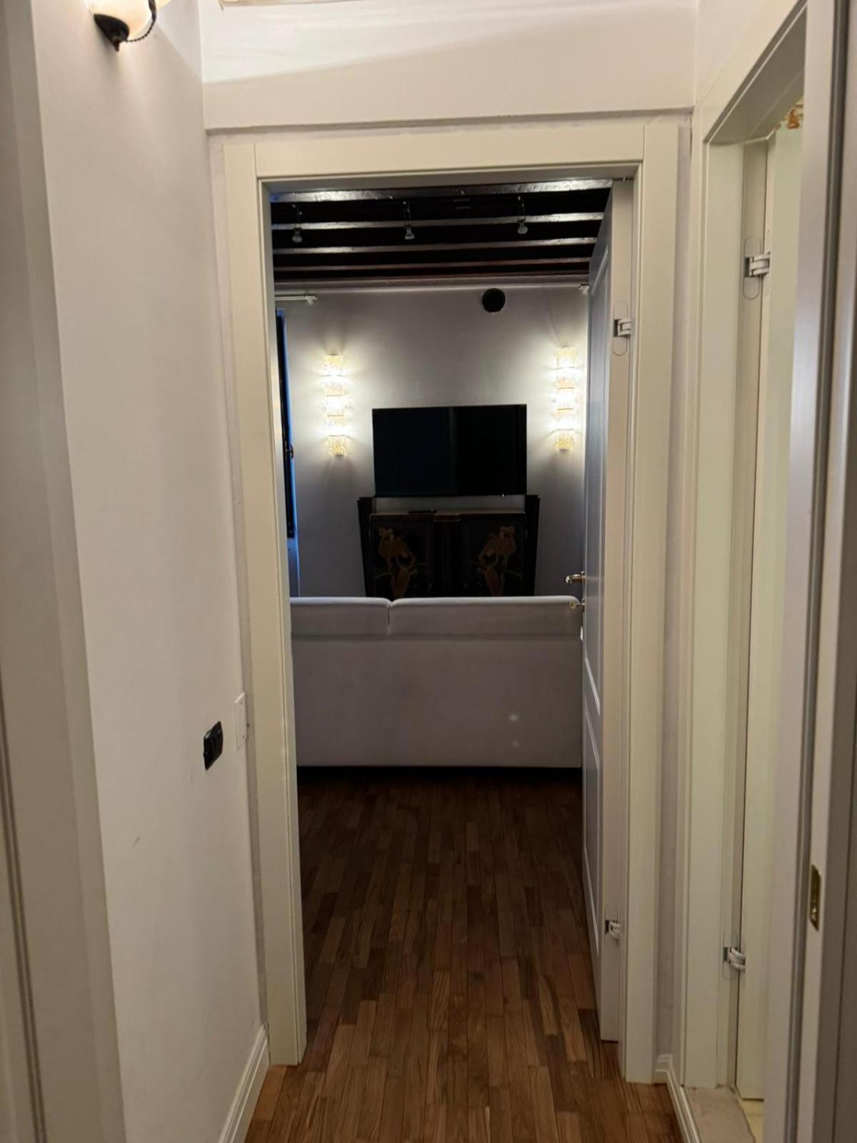 Residenza Cappello18 Appartement Verona Buitenkant foto